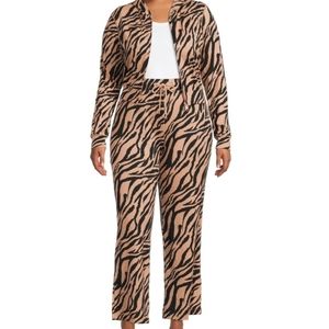 Secret treasures, women ribbed full zip hoodie and pants set XL never worn